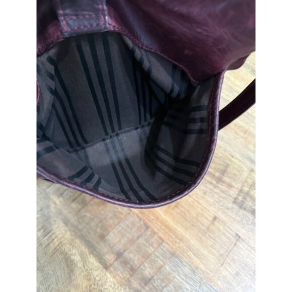 Frye Burgundy Melissa Button 100% Soft Leather Crossbody Bag Snap Zipper Zip EUC - Picture 9 of 14